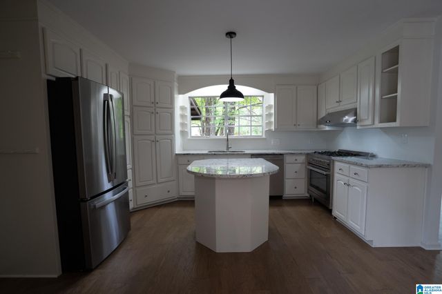 520 JULIANNE DRIVE, Leeds, AL 35094