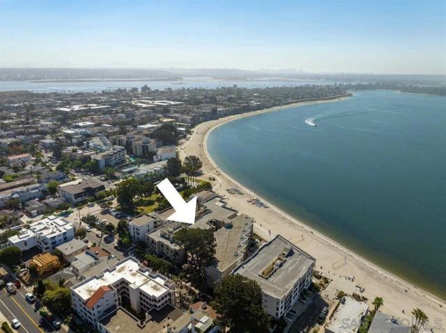 1235 Parker 3K, San Diego, CA 92109