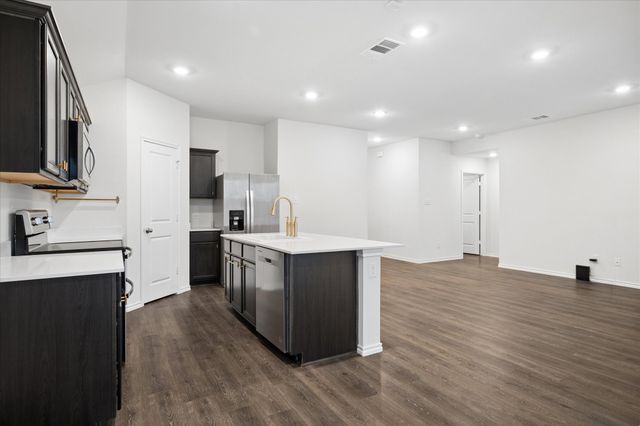13109 Don Fisher Lane, Providence Village, TX 76227