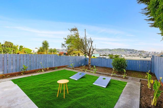 725 Lakeview Avenue, San Francisco, CA 94112