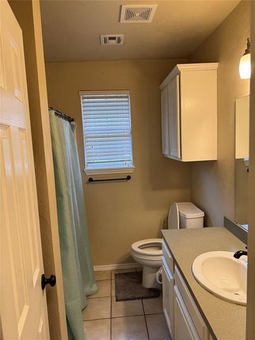 12113 NW 7th Street, Yukon, OK 73099