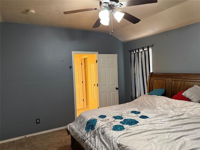 12113 NW 7th Street, Yukon, OK 73099