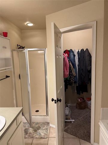 12113 NW 7th Street, Yukon, OK 73099