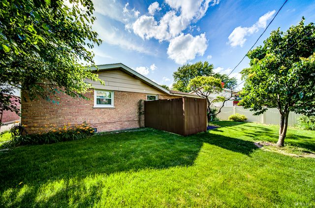 16529 Brenden Lane, Oak Forest, IL 60452