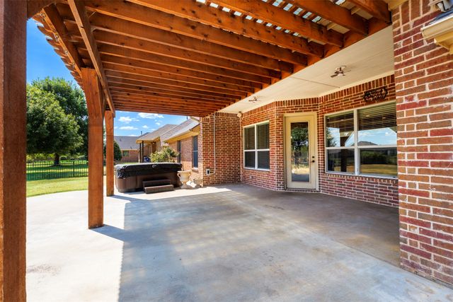 3224 Ferry Boat Lane, Granbury, TX 76049