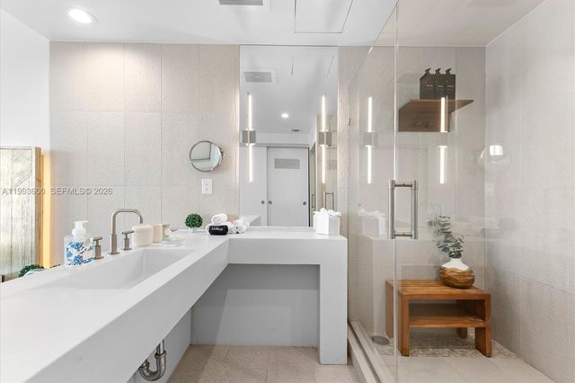 3101 Bayshore Dr 1508, Fort Lauderdale, FL 33304