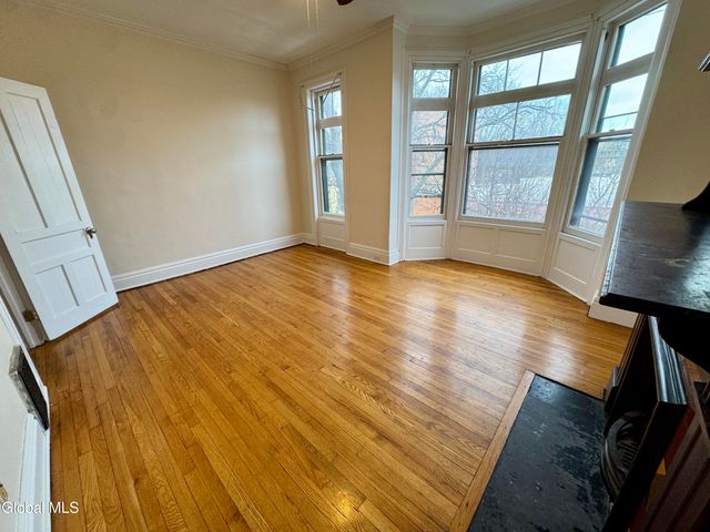 352 Hamilton Street, Albany, NY 12210