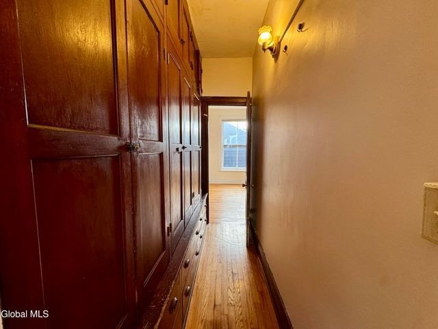 352 Hamilton Street, Albany, NY 12210