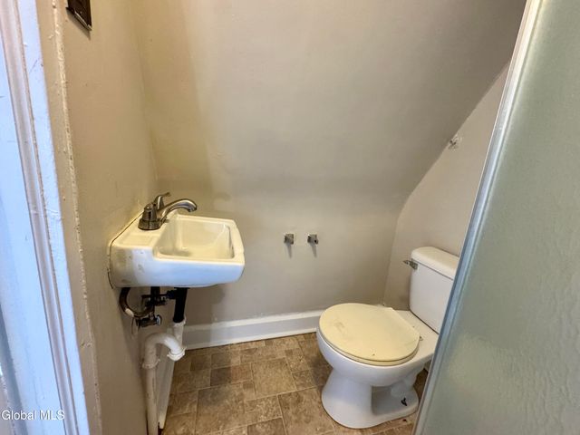 352 Hamilton Street, Albany, NY 12210