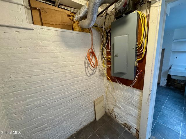 352 Hamilton Street, Albany, NY 12210