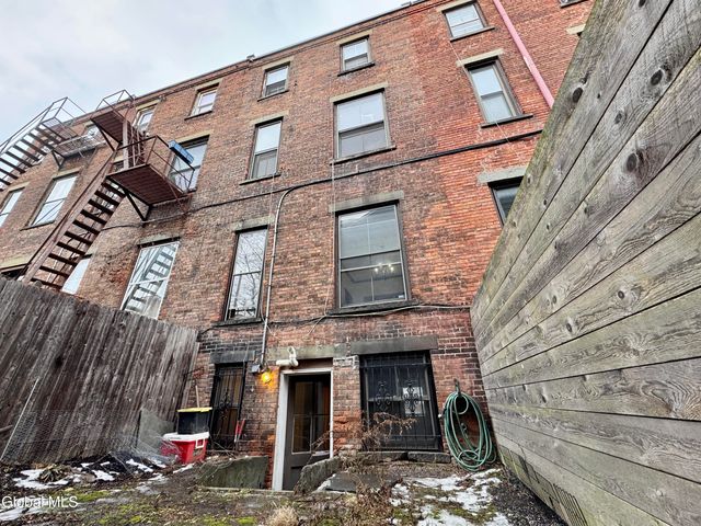 352 Hamilton Street, Albany, NY 12210