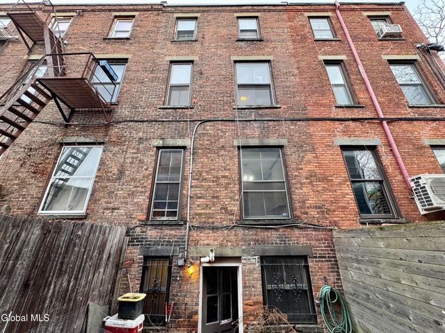 352 Hamilton Street, Albany, NY 12210
