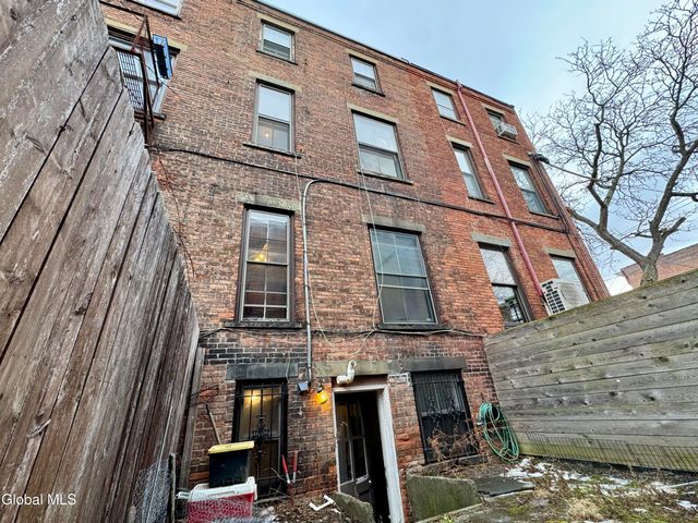 352 Hamilton Street, Albany, NY 12210