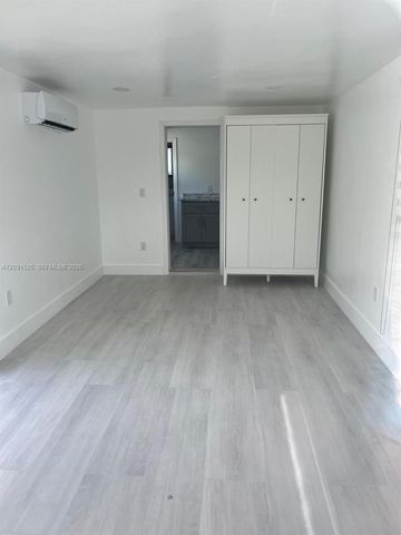 6521 SW 5th St 6521, Pembroke Pines, FL 33023