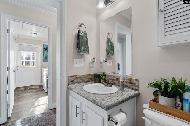 175 Elvington Ln, Lexington, SC 29073