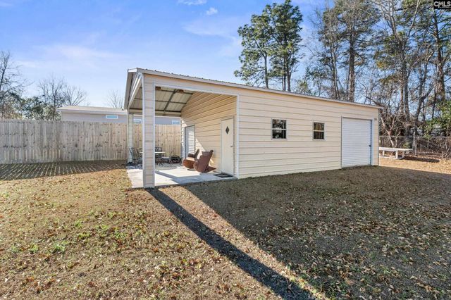 175 Elvington Ln, Lexington, SC 29073