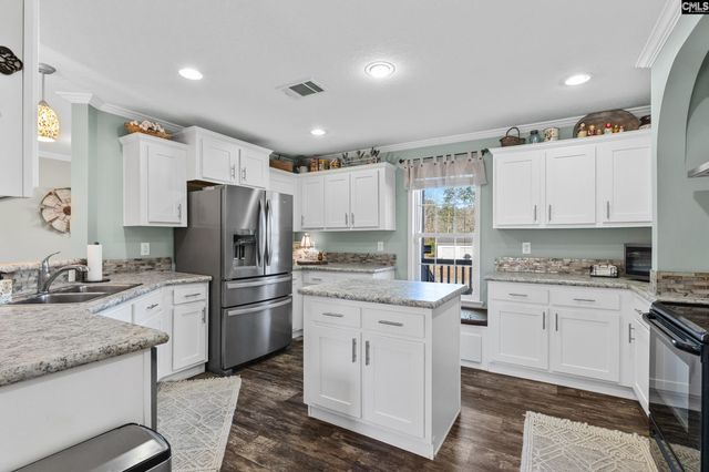 175 Elvington Ln, Lexington, SC 29073