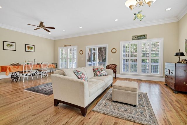 3332 Myrtle Street, Edisto Island, SC 29438