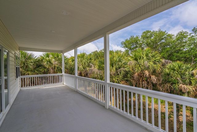 3332 Myrtle Street, Edisto Island, SC 29438