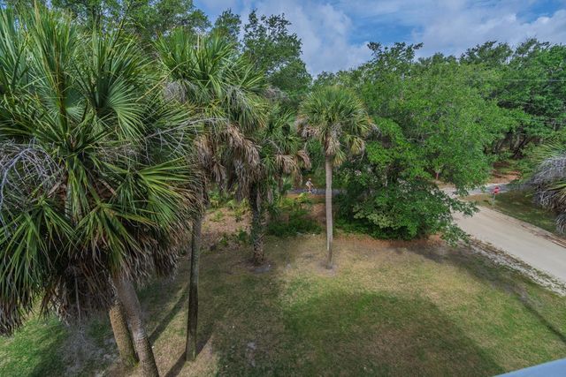 3332 Myrtle Street, Edisto Island, SC 29438