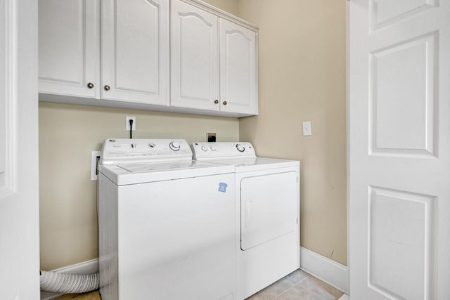 3332 Myrtle Street, Edisto Island, SC 29438