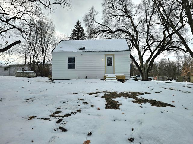 19916 Us-12, White Pigeon Twp, MI 49099