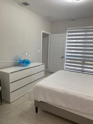 8363 NW 41st St A-203, Doral, FL 33166
