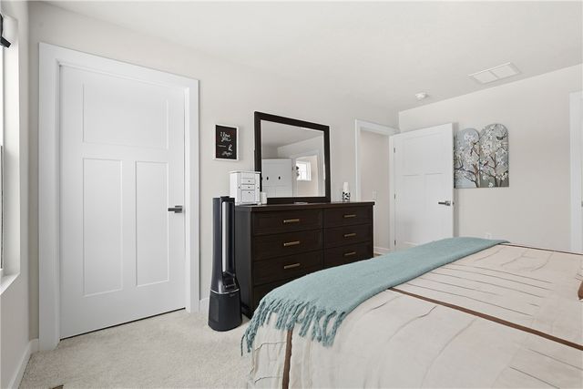 142 Olivia Dr, Center Twp, PA 15061