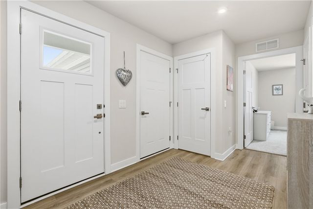 142 Olivia Dr, Center Twp, PA 15061