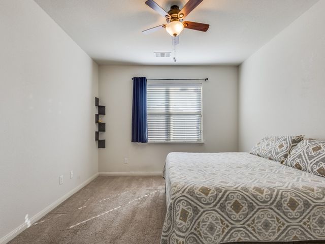 2201 Old Harbor Way, Princeton, TX 75407