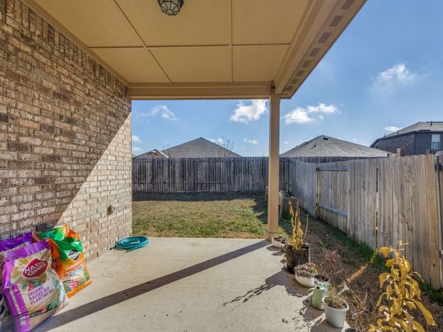 2201 Old Harbor Way, Princeton, TX 75407