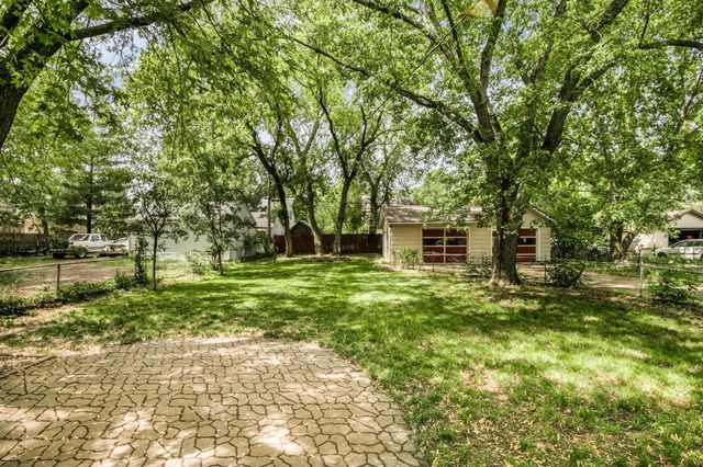 615 10th Avenue N, Saint Cloud, MN 56303