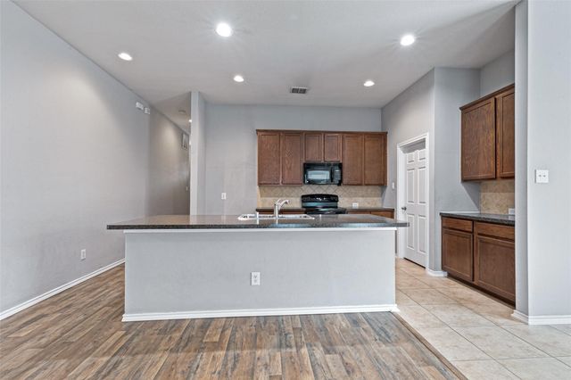 1204 Cedar Cove Place, Royse City, TX 75189