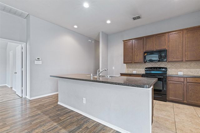 1204 Cedar Cove Place, Royse City, TX 75189