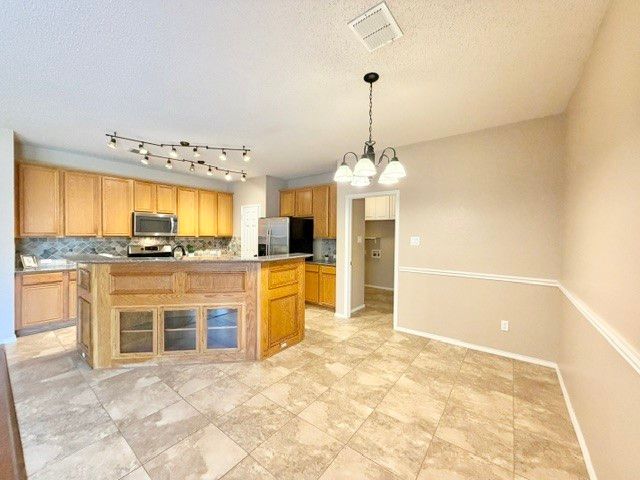 2010 Westbury Lane, Allen, TX 75013