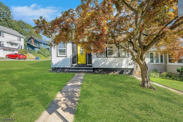 17 Parkside Ave, West Orange Twp., NJ 07052
