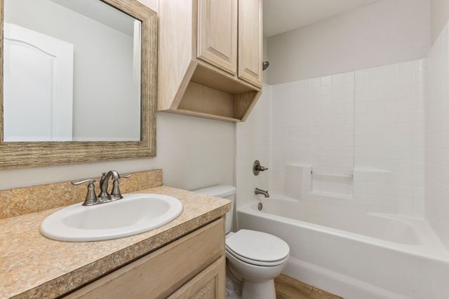 116 Tomahawk Drive, Lacy Lakeview, TX 76705