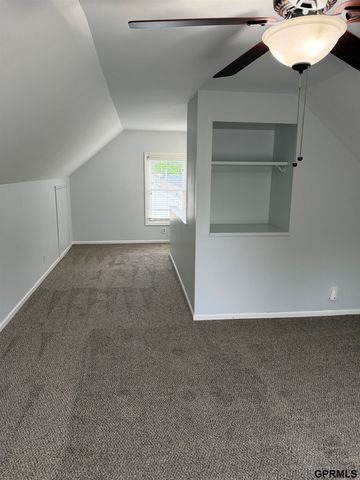 4315 F Street, Lincoln, NE 68510