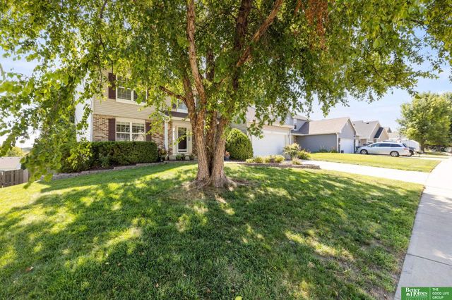 5703 S 160 Street, Omaha, NE 68135