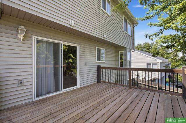 5703 S 160 Street, Omaha, NE 68135