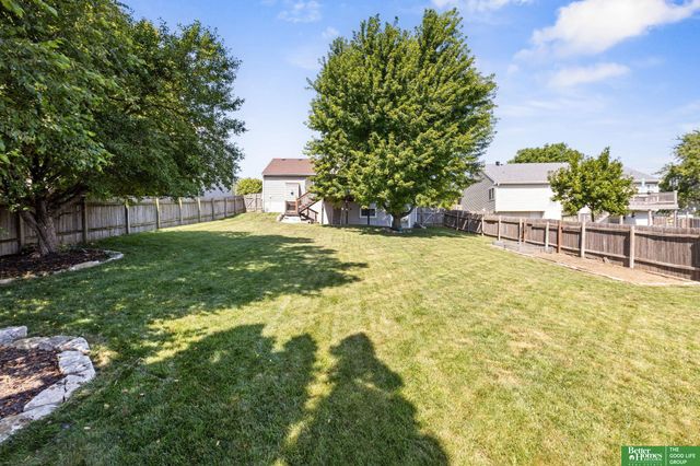 5703 S 160 Street, Omaha, NE 68135