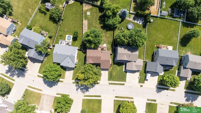 5703 S 160 Street, Omaha, NE 68135