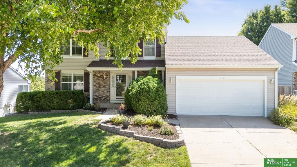 5703 S 160 Street, Omaha, NE 68135