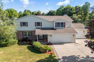 1594 Louva Court, Belding City, MI 48809