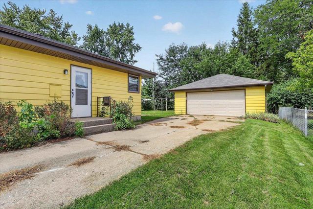 1809 Burton Street, Beloit, WI 53511