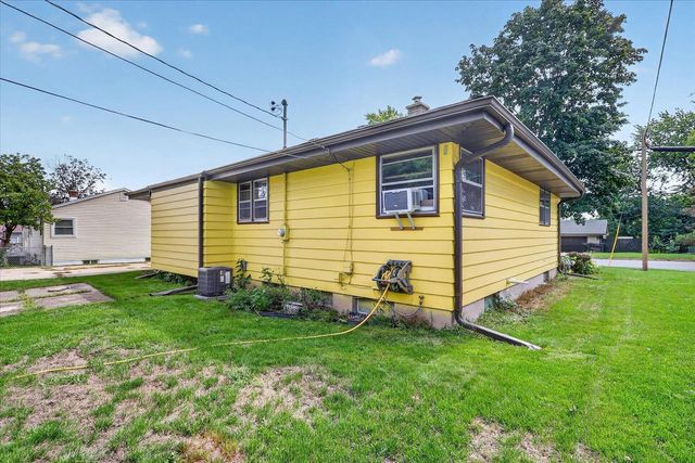 1809 Burton Street, Beloit, WI 53511