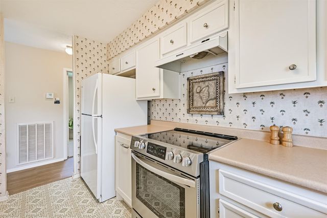 16613 Flamingo Way, Jamaica Beach, TX 77554