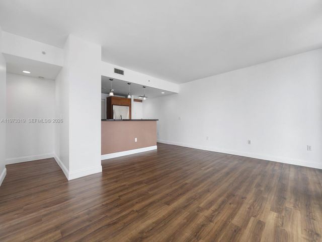 253 NE 2nd St 3108, Miami, FL 33132