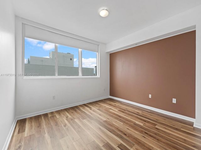 253 NE 2nd St 3108, Miami, FL 33132