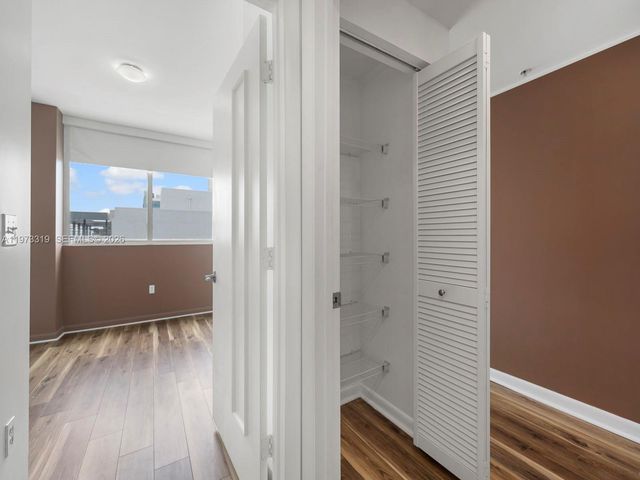 253 NE 2nd St 3108, Miami, FL 33132